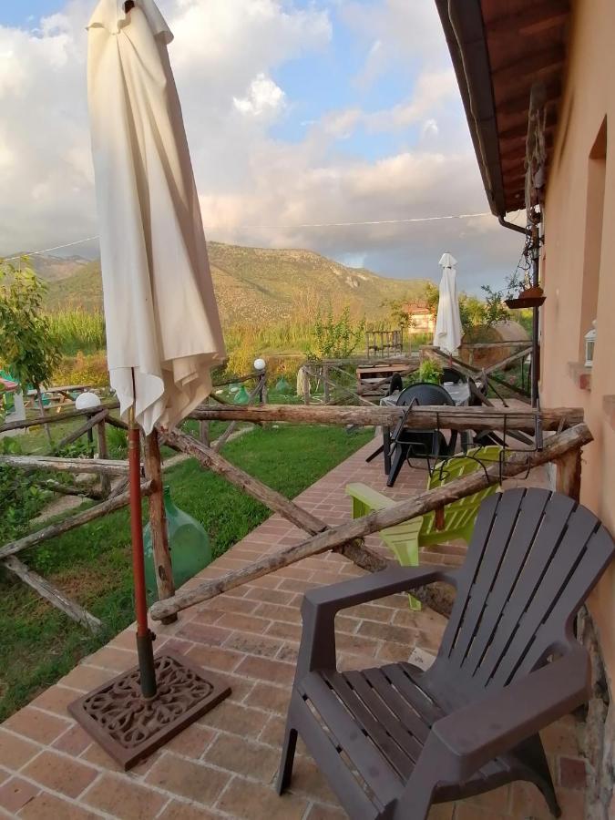 Casale Cavatella Acomodação com café da manhã Sermoneta Exterior foto