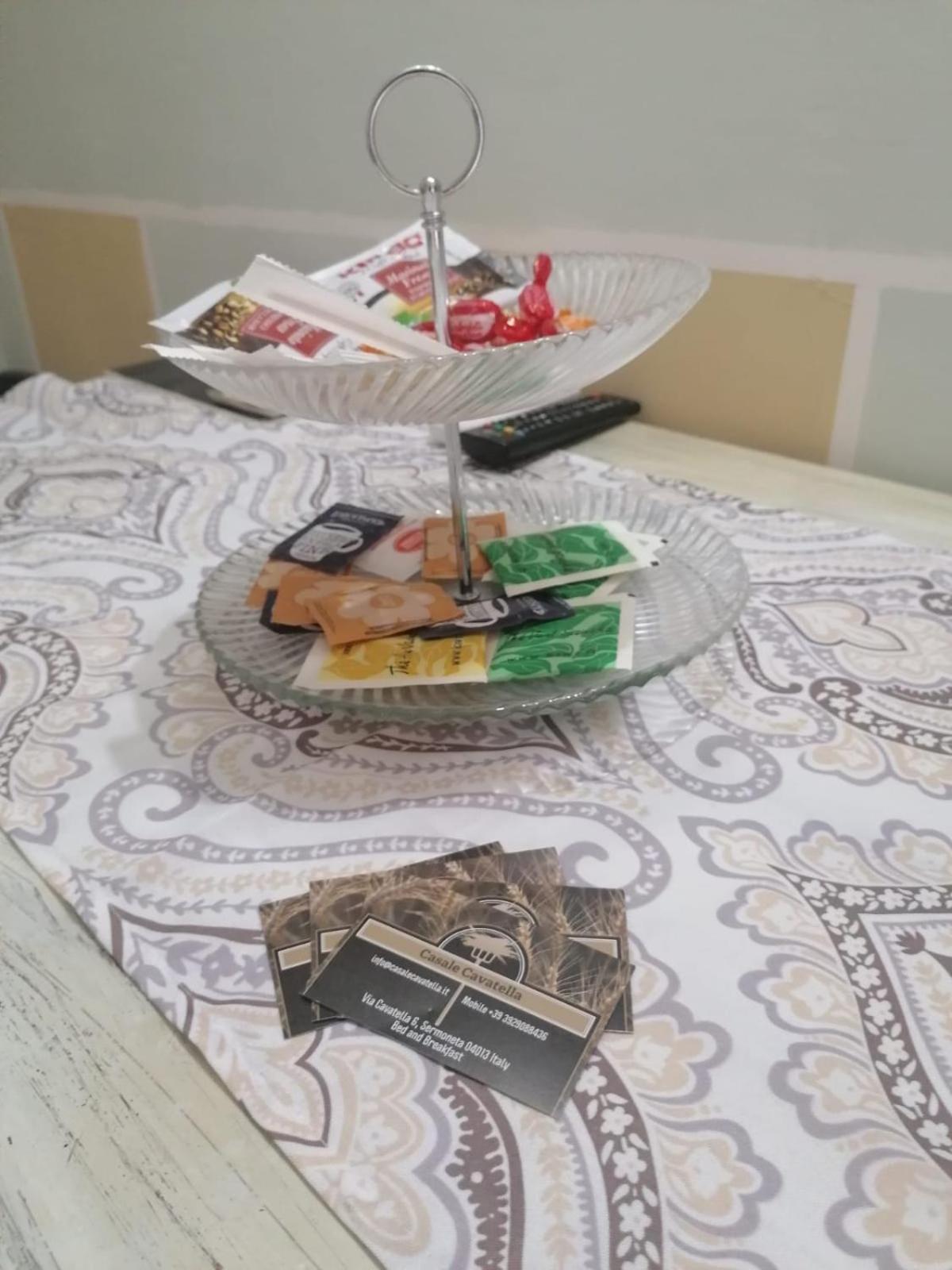 Casale Cavatella Acomodação com café da manhã Sermoneta Exterior foto